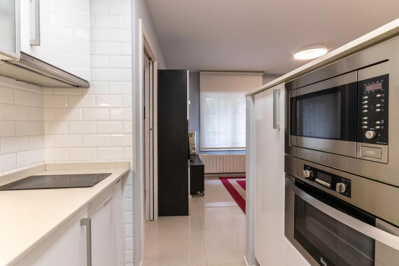 Apartamento En Centro De Bilbao, Deustoアパートメント エクステリア 写真