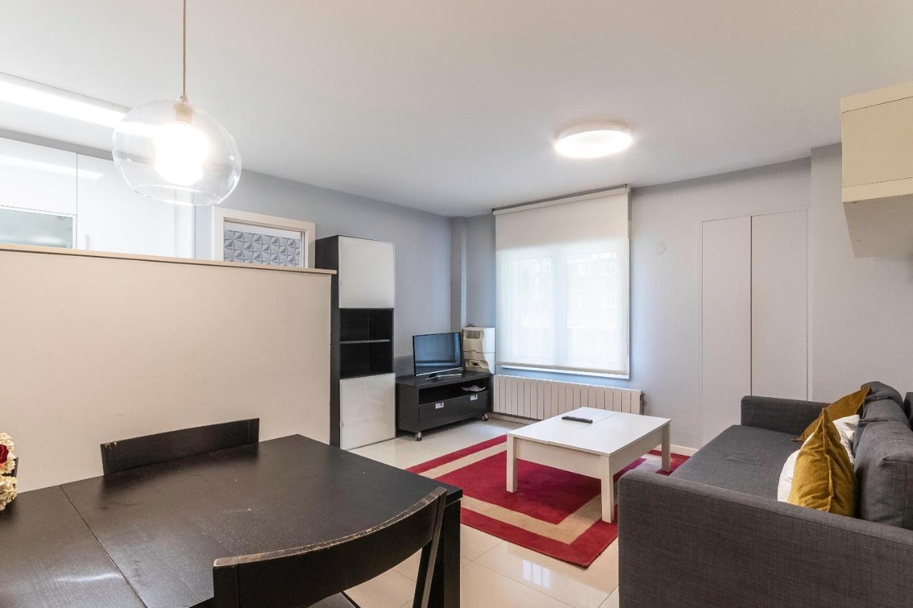 Apartamento En Centro De Bilbao, Deustoアパートメント エクステリア 写真