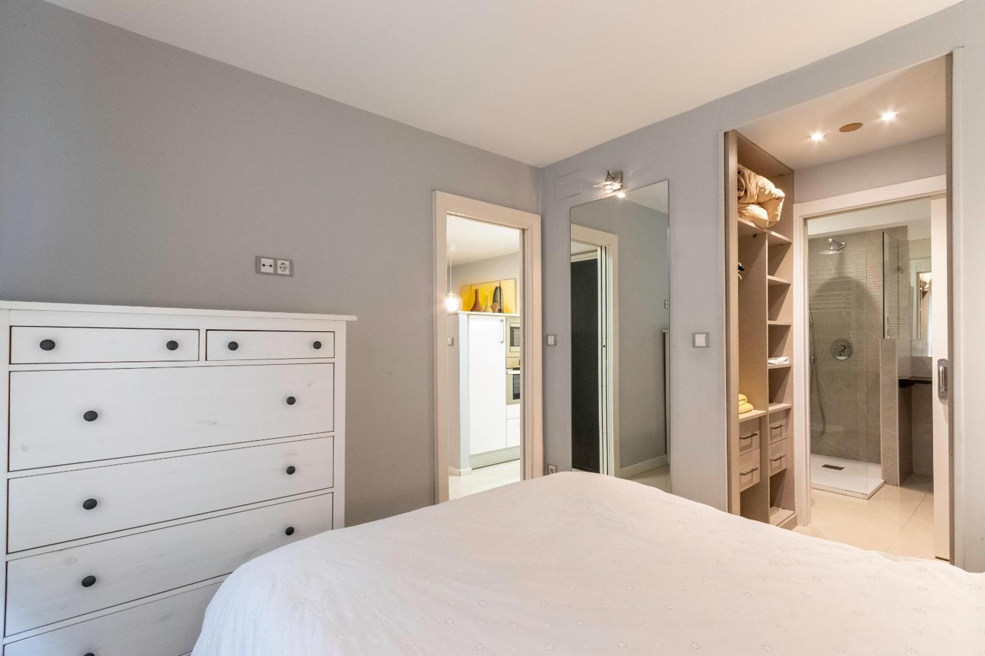 Apartamento En Centro De Bilbao, Deustoアパートメント エクステリア 写真