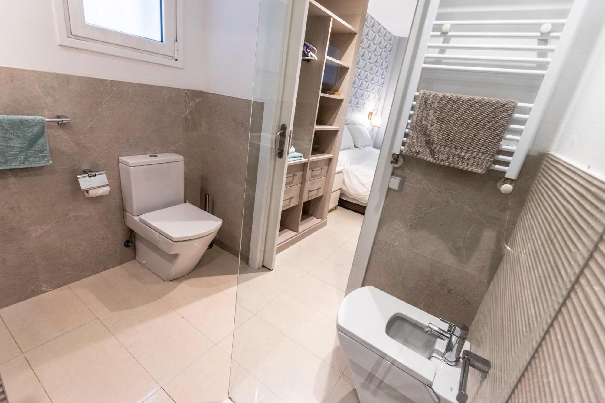 Apartamento En Centro De Bilbao, Deustoアパートメント エクステリア 写真